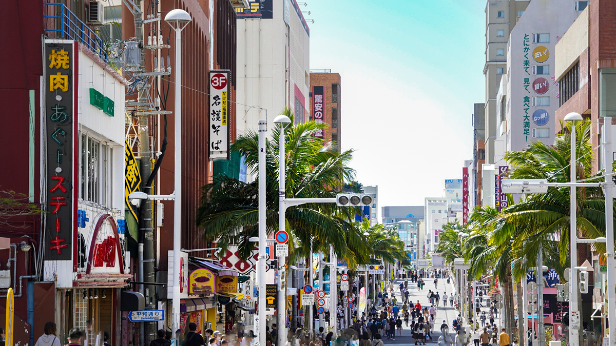 【那覇】歩けばわかる！発見だらけの8つの通り！市場の活気とローカルグルメに感動！