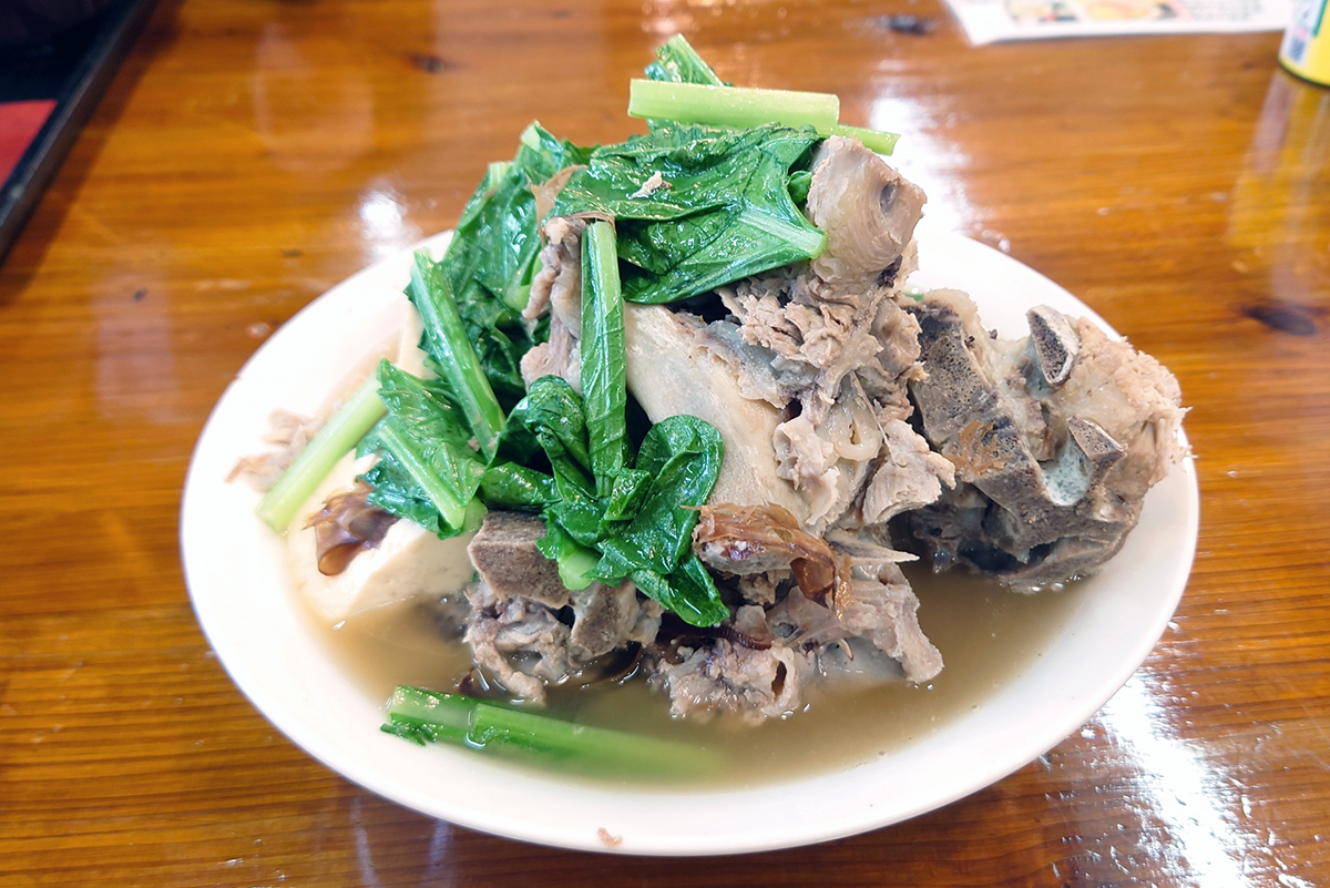 【沖縄グルメ旅・滋味編】アゲアゲめし紹介店も！ジューシー・みそ汁・骨汁・イカ汁！地元民が愛する奥深い4選！