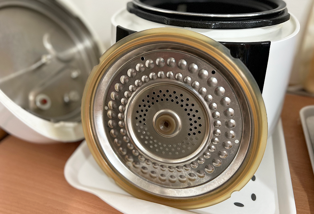 ティファール ラクラ・クッカー コンパクト電気圧力鍋